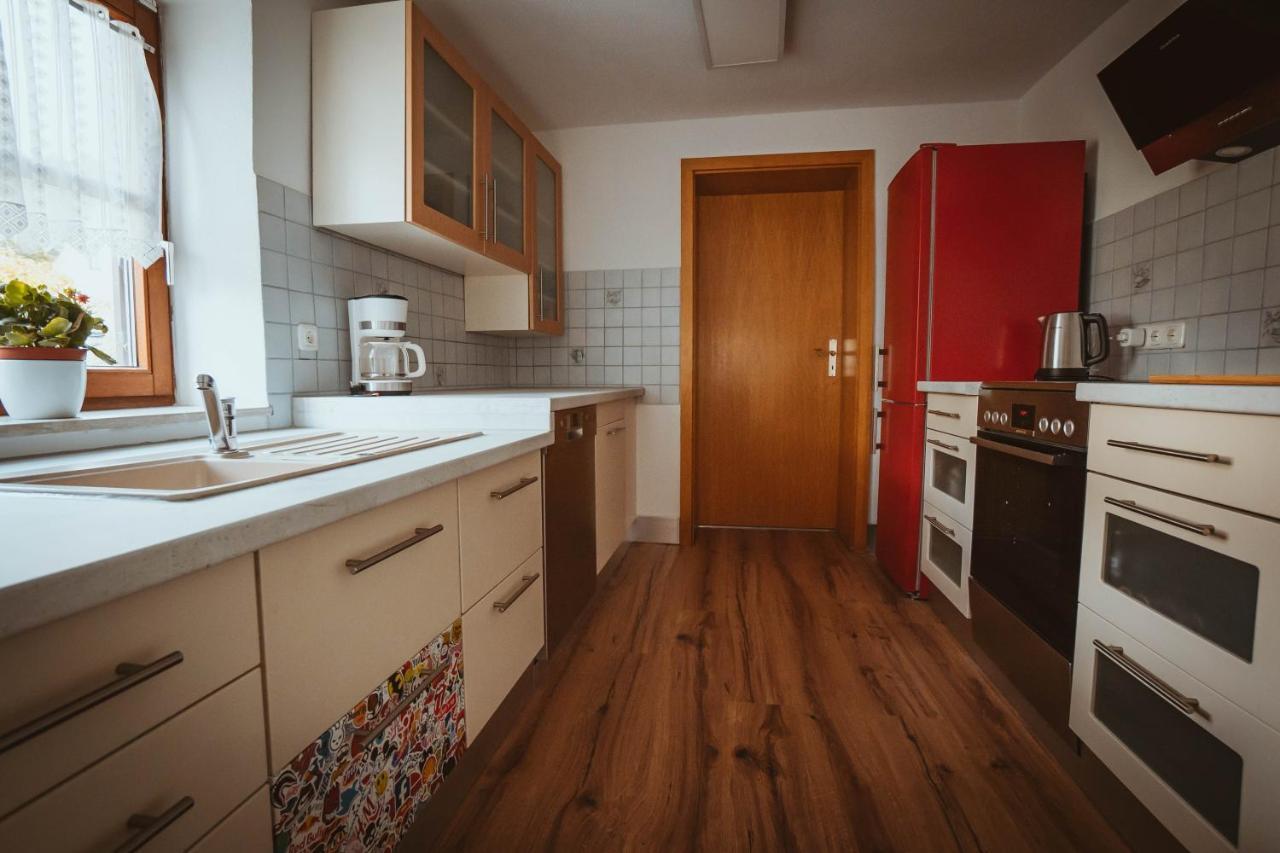 Ferienparadies Am Kammerberg - Ein Ganzes Haus Fuer Sie Alleine!!! Weißenhorn Exterior foto