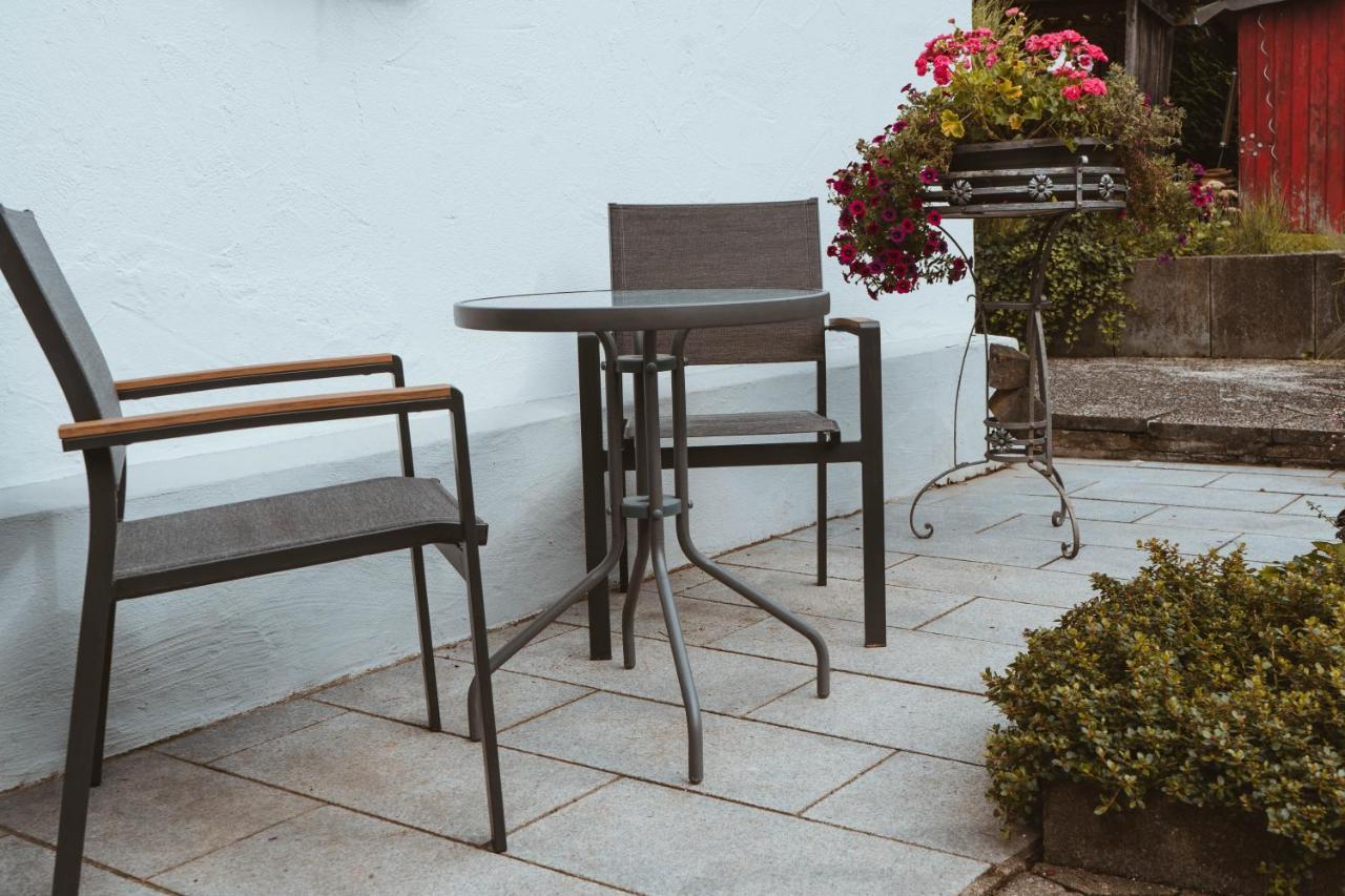 Ferienparadies Am Kammerberg - Ein Ganzes Haus Fuer Sie Alleine!!! Weißenhorn Exterior foto